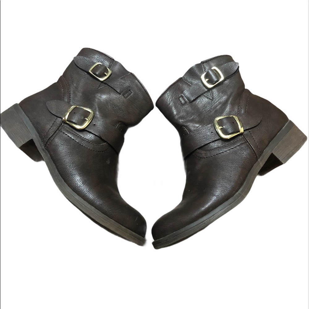 Report Western Style Boots